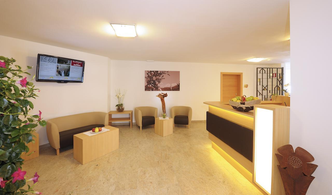 Aparthotel Garni Amelia 3*